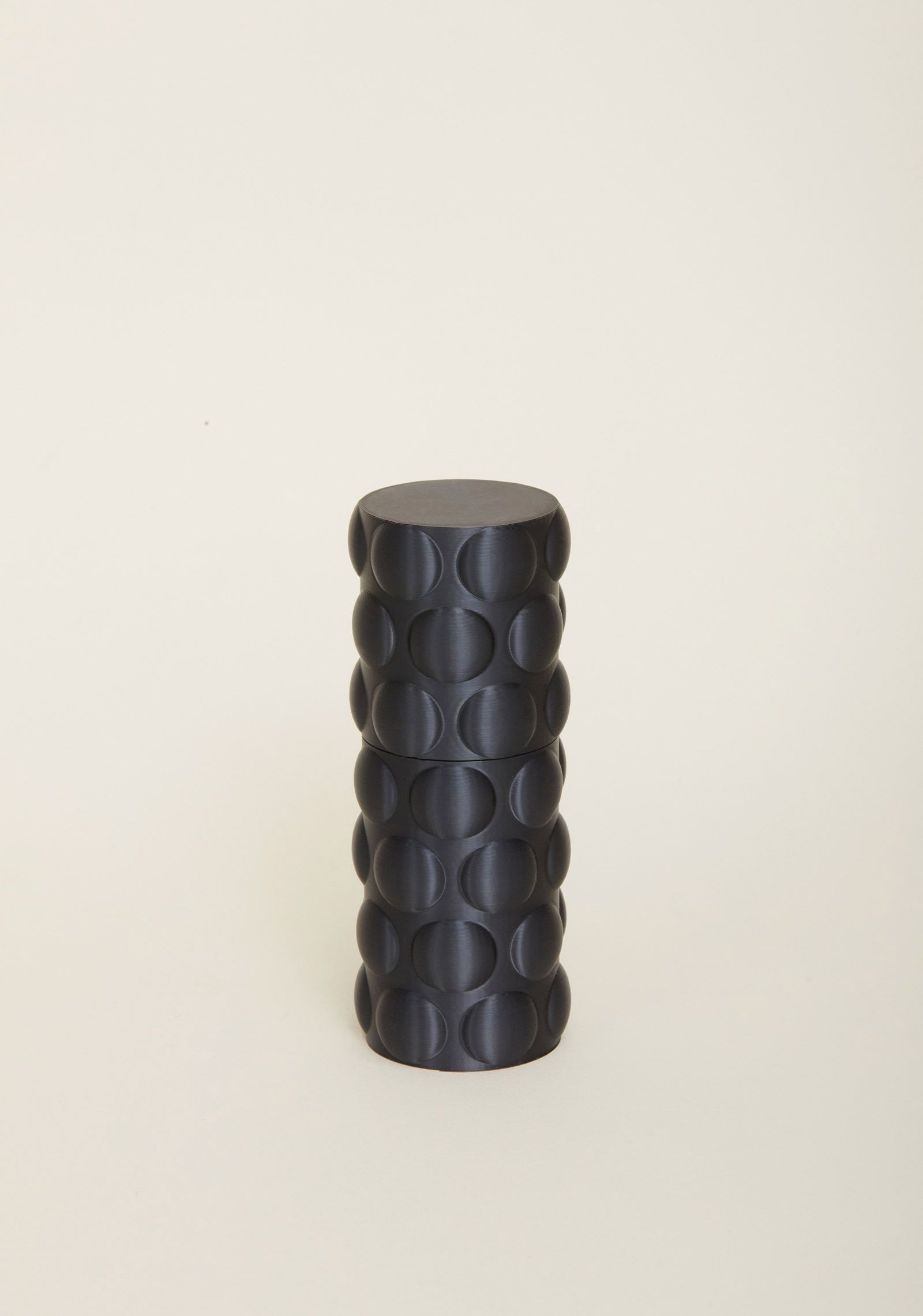 FLOIDE Mühle für Salz, Pfeffer und Gewürze; Modell Orbit FLOIDE Salz- und Gewürzmühle