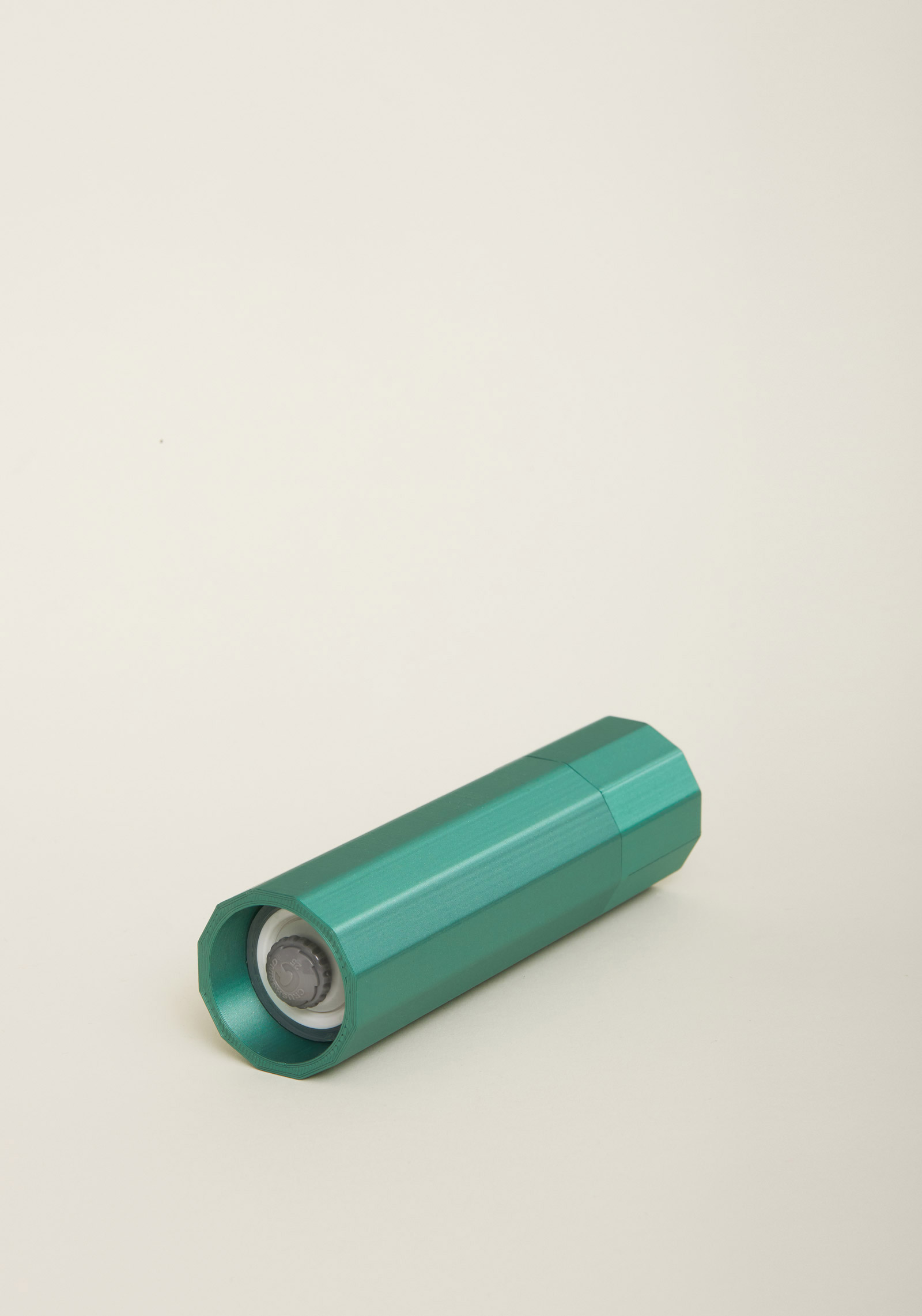 FLOIDE Mühle für Salz, Pfeffer und Gewürze; Modell Poli FLOIDE Salz- und Gewürzmühle