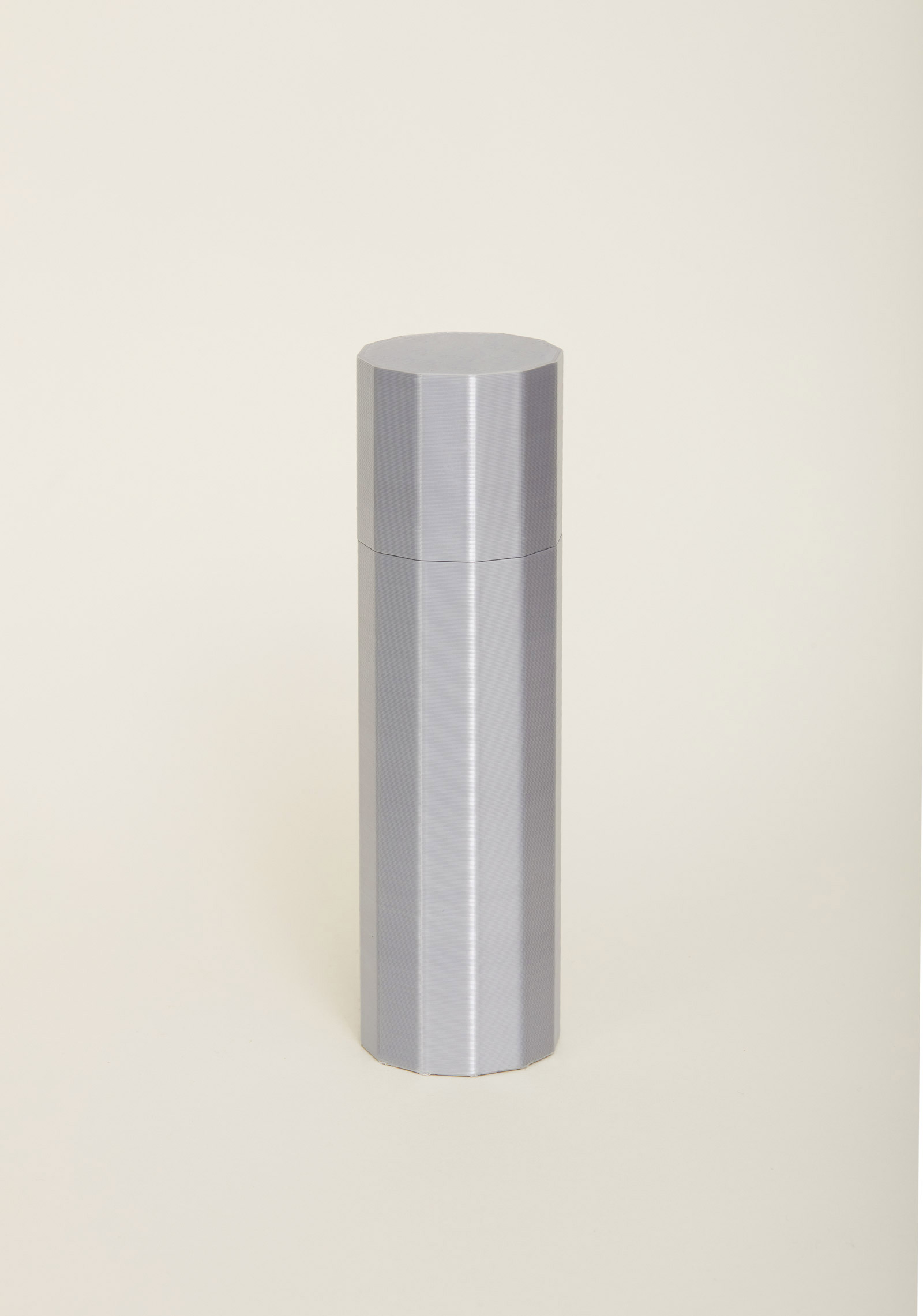 FLOIDE Mühle für Salz, Pfeffer und Gewürze; Modell Poli FLOIDE Salz- und Gewürzmühle