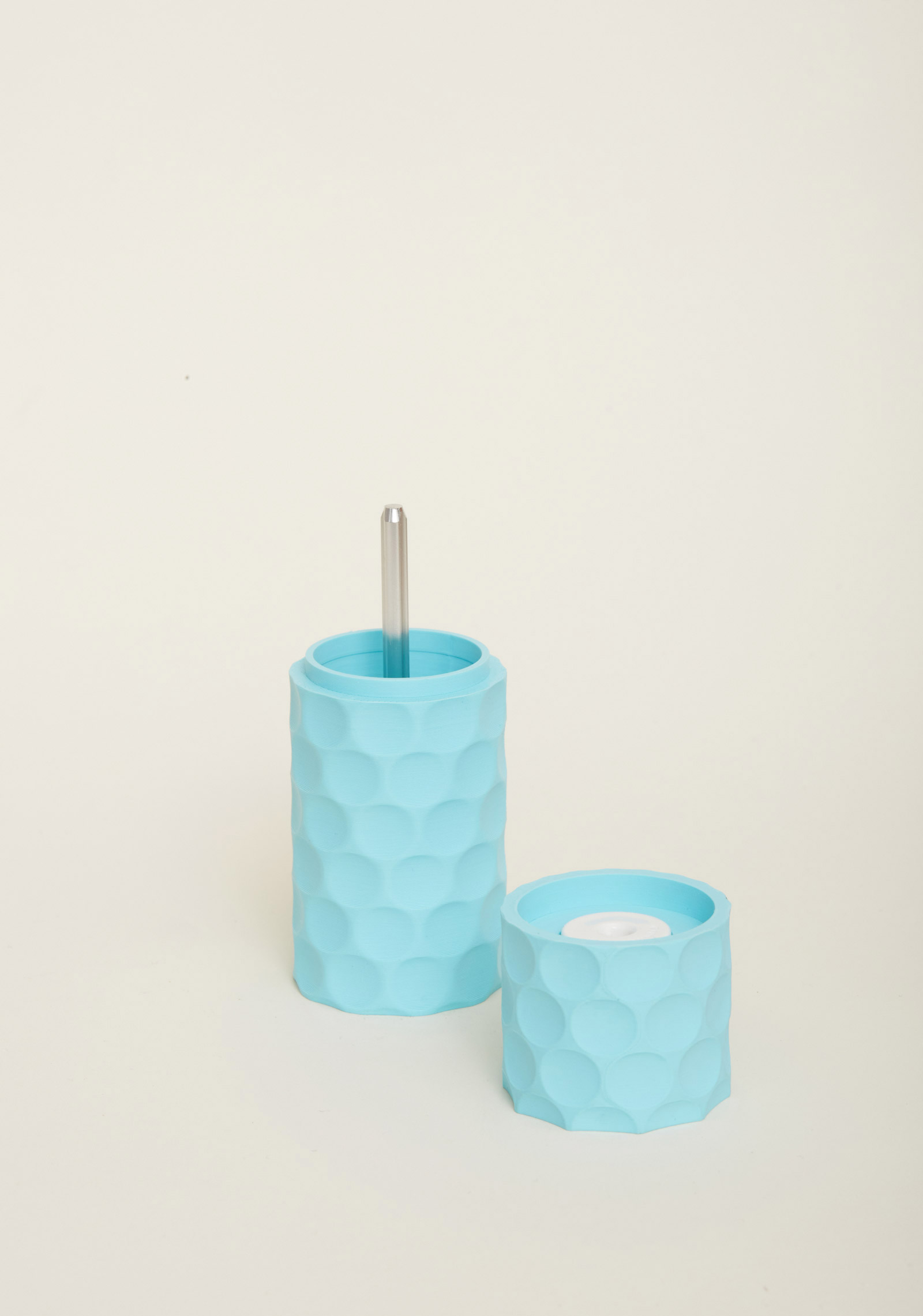 FLOIDE Mühle für Salz, Pfeffer und Gewürze; Modell Sphero FLOIDE Salz- und Gewürzmühle