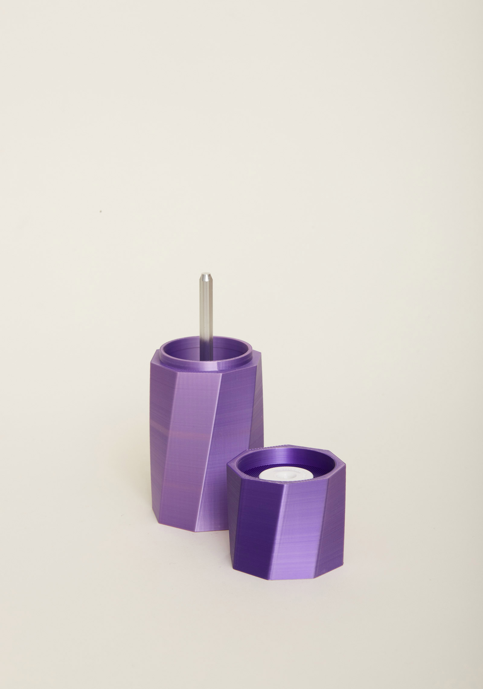 FLOIDE Mühle für Salz, Pfeffer und Gewürze; Modell Twirl8 FLOIDE Salz- und Gewürzmühle