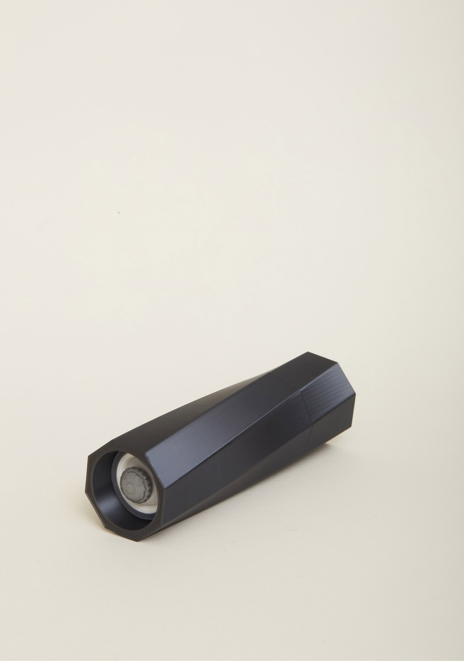 FLOIDE Mühle für Salz, Pfeffer und Gewürze; Modell TwistR FLOIDE Salz- und Gewürzmühle