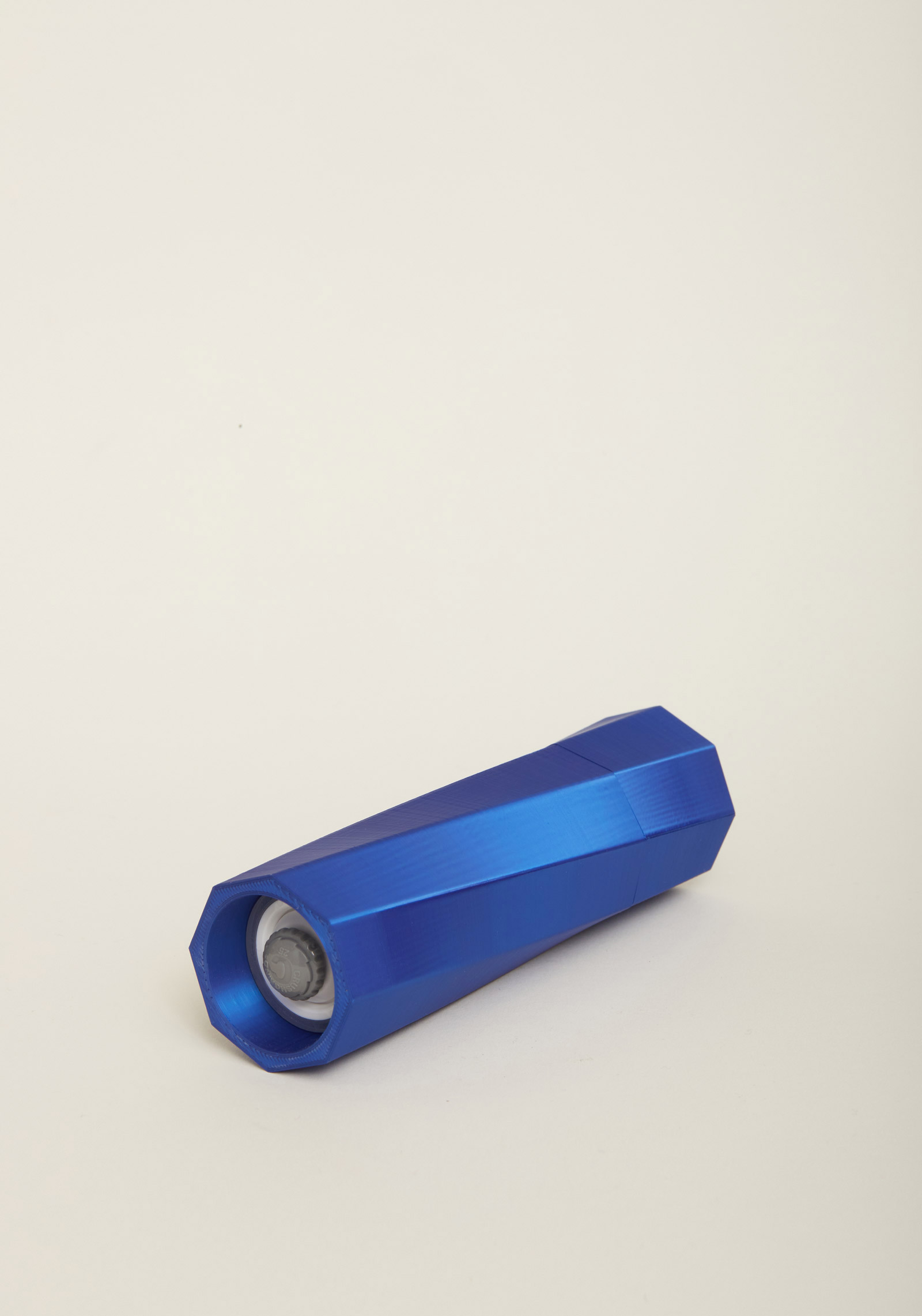 FLOIDE Mühle für Salz, Pfeffer und Gewürze; Modell TwistL FLOIDE Salz- und Gewürzmühle