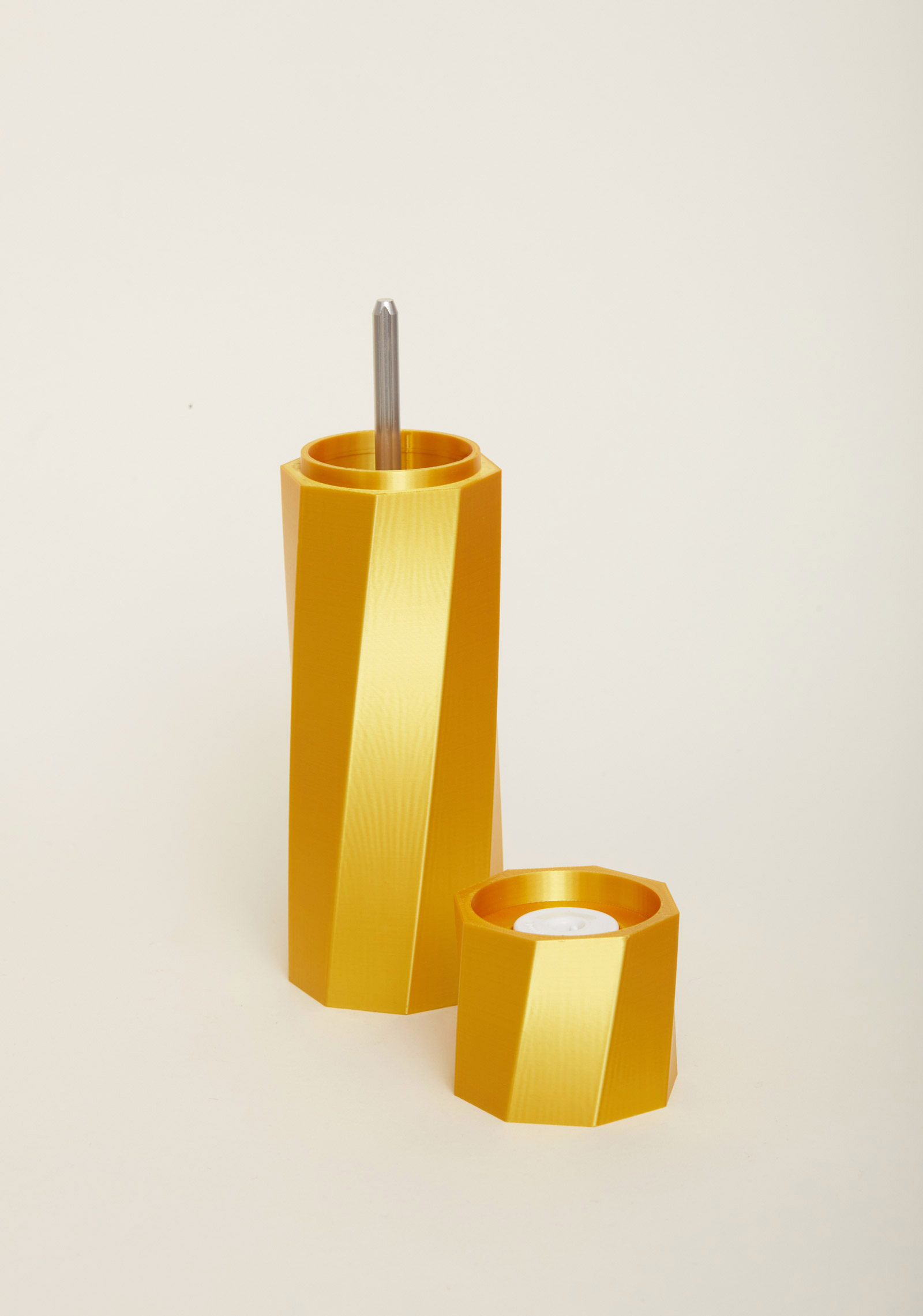 FLOIDE Mühle für Salz, Pfeffer und Gewürze; Modell TwistL FLOIDE Salz- und Gewürzmühle