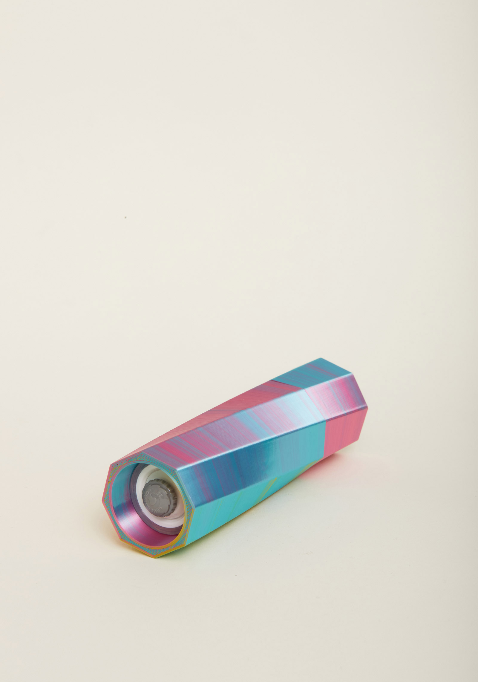 FLOIDE Mühle für Salz, Pfeffer und Gewürze; Modell TwistL FLOIDE Salz- und Gewürzmühle